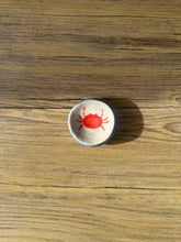 Load image into Gallery viewer, Crab Ring Dish