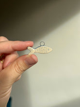 Load image into Gallery viewer, Lucky Fish Small